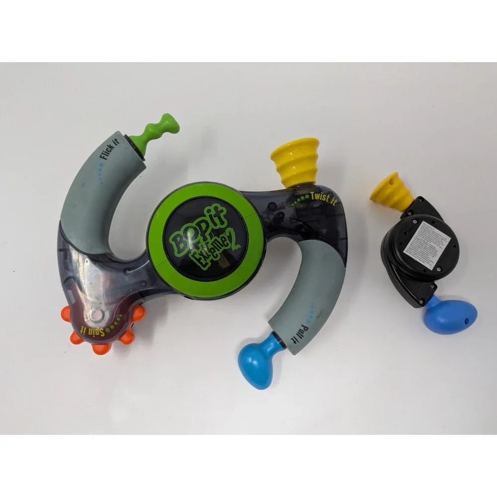 Hasbro Bop It Extreme 2 + Bop It Lot 2002 Retro Y2K Handheld Game TESTED WORKS